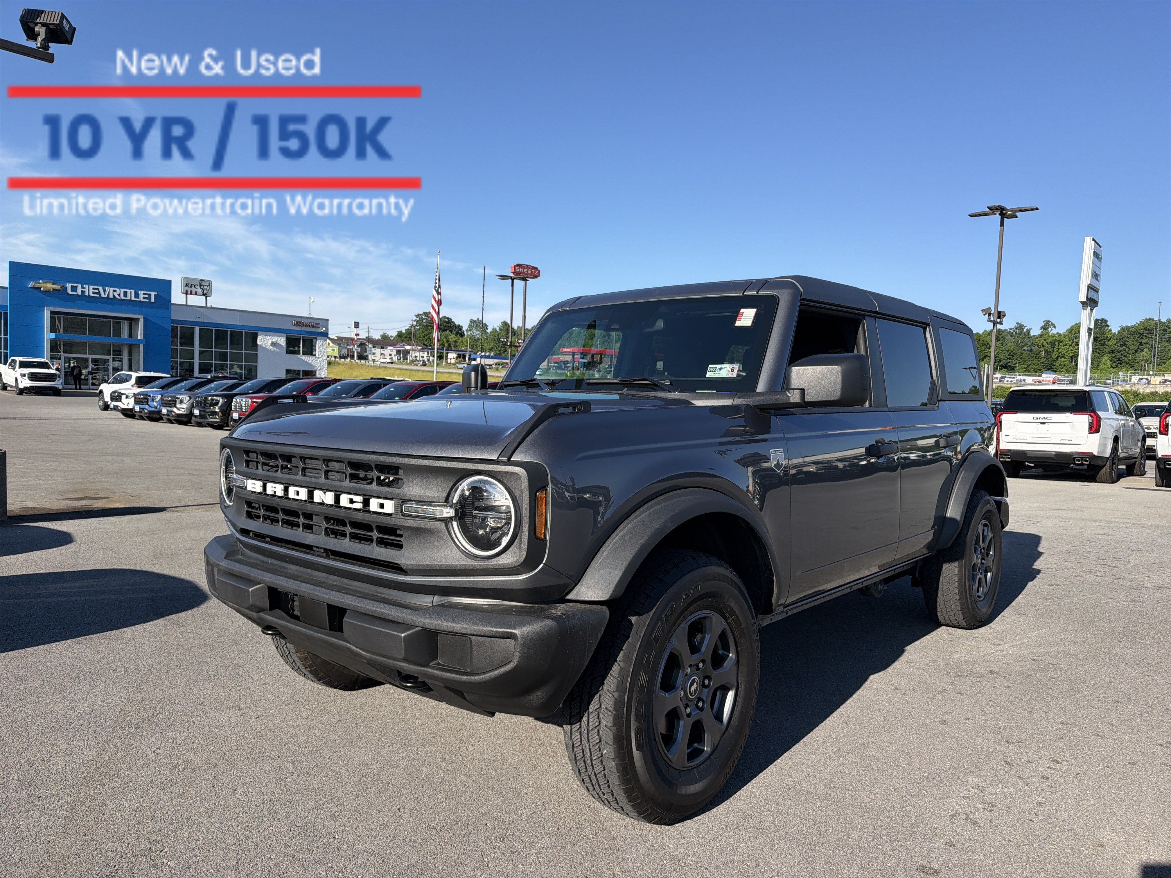 2025 Ford Bronco Big Bend in Carbonized Gray M — front three-quarter view
